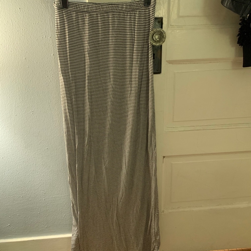 Brandy Melville maxi skirt